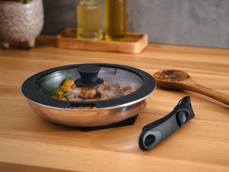 GEMISCHTE BRATPFANNE MIT ABNEHMBAREM GRIFF – 2-TEILIGES SET