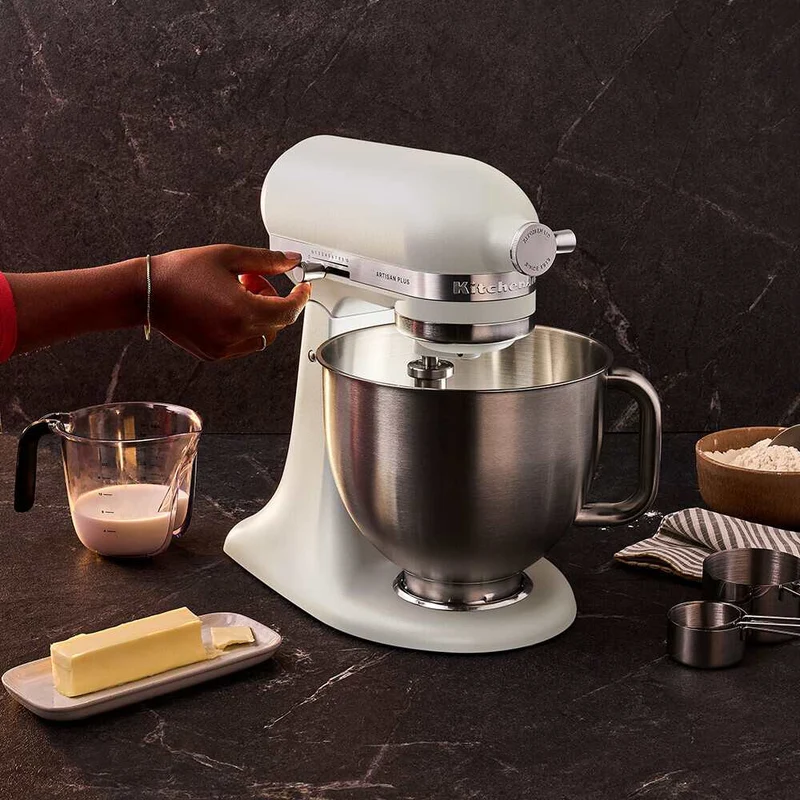 KitchenAid 4,7 L 5KSM50 Artisan Plus Küchenmaschine Beginnerset mit Gemüseschneider