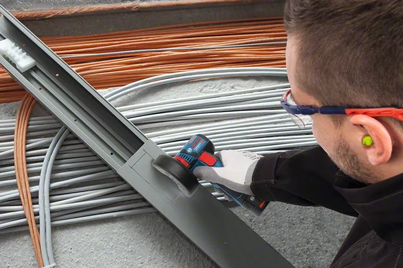 Bosch PRO 12V System Akku Winkelschleifer GWS 12V-76