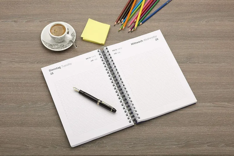 edition cumulus 2026/2027 Dicker Kalender DIN A4 – TAUPE - MADE IN GERMANY - Ideal fürs Büro – Spira