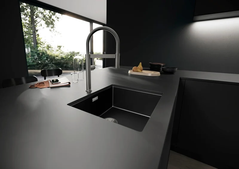 BLANCO CULINA-S II Mini | Küchenarmatur in satin platinum | Hochdruck | Mit herausziehbarem Schlauch