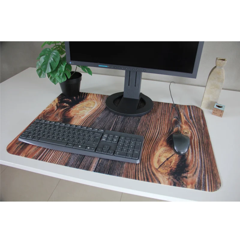 Bertoni Desk Mat, Felt, 50x70 cm, Wood