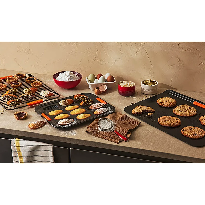 Le Creuset Doppelwandiges Backblech rechteckig 38 cm