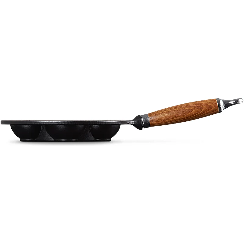 Le Creuset Pförtchenpfanne Tradition rund mit Holzgriff 20 cm Schwarz matt