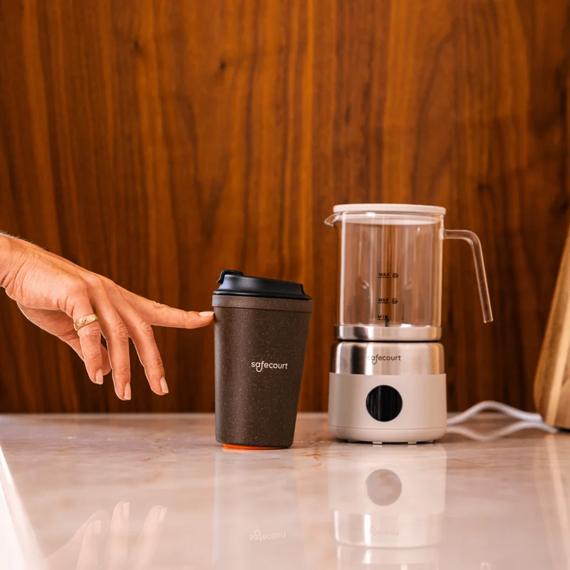 The coffee to go cup
