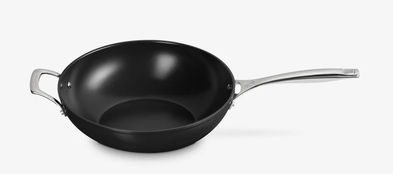 Le Creuset Essential Keramik-Antihaft Wok-Pfanne 30 cm mit Gegengriff