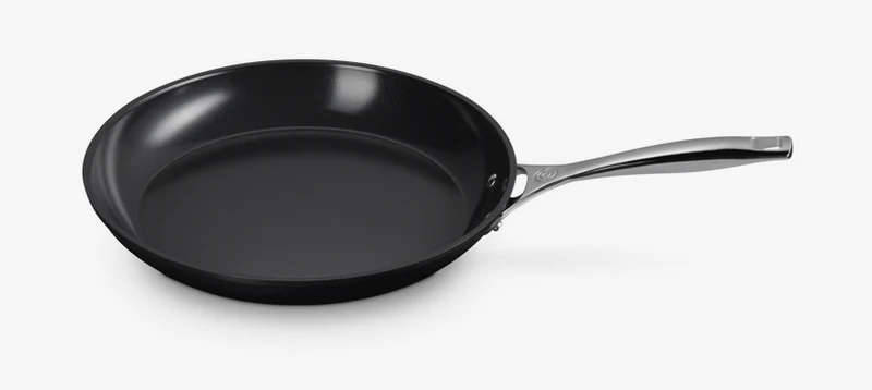 Le Creuset Essential Keramik-Antihaft Pfanne flach 20 cm