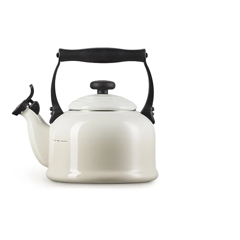 Le Creuset Wasserkessel Tradition 2,1 Liter Meringue