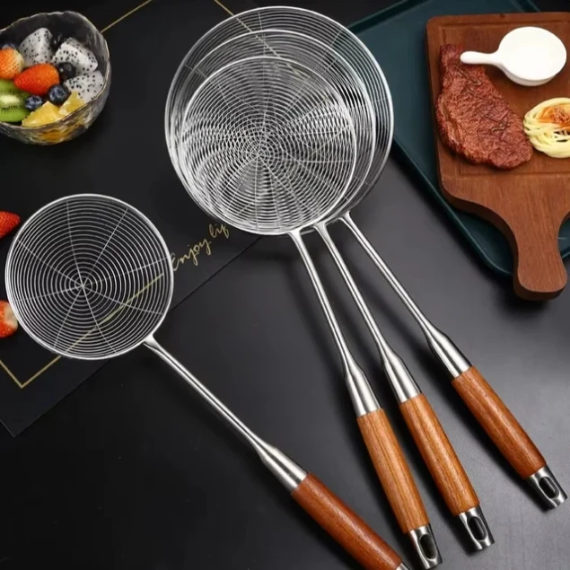 15 cm Stainless Steel Spider Strainer Ladle (Skimmer Spoon with Wooden Handle)