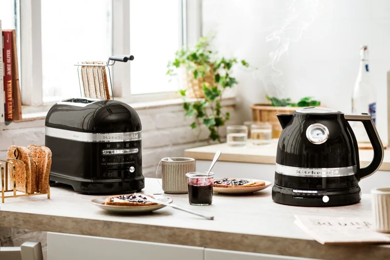 KitchenAid Paket 1, Toaster + Brötchenaufsatz Artisan 5KMT2204
