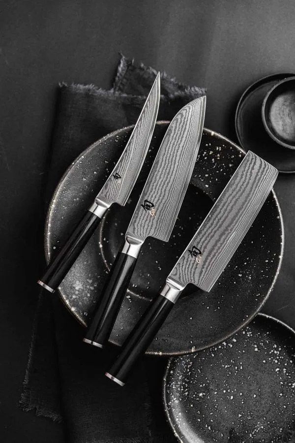 Kai Shun Classic Kochmesser - 32 Lagen Damaszenerstahl - 15 cm - DM-0723