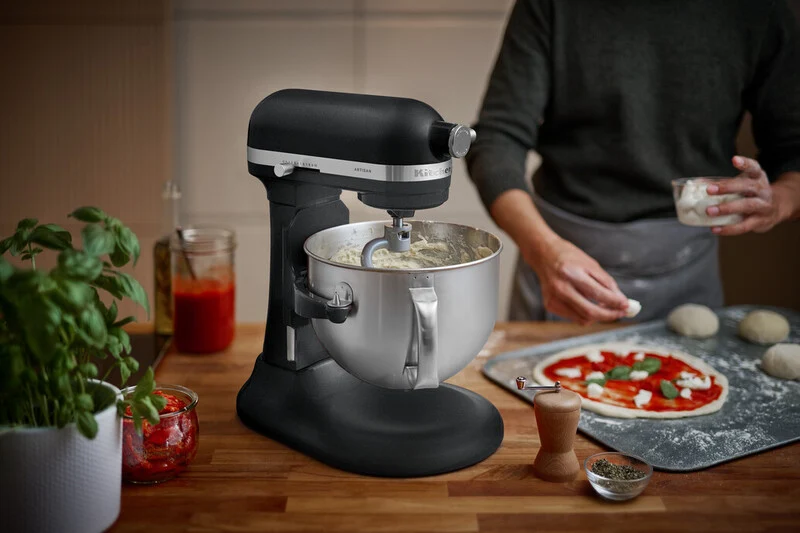 KitchenAid Küchenmaschine mit Schüsselheber 5,6 L Artisan 5KSM60SPX