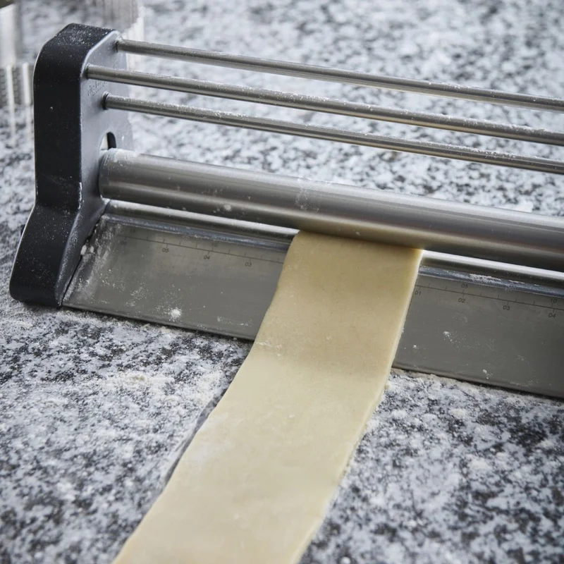 Laminadora PRO manual para masas De Buyer