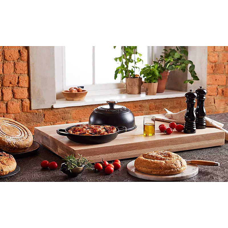 Le Creuset Brot Bräter 24 cm Schwarz