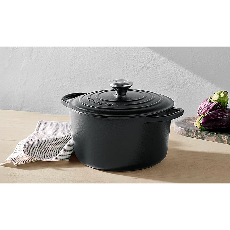 Le Creuset Bräter Signature hoch 24 cm Schwarz matt innen & außen