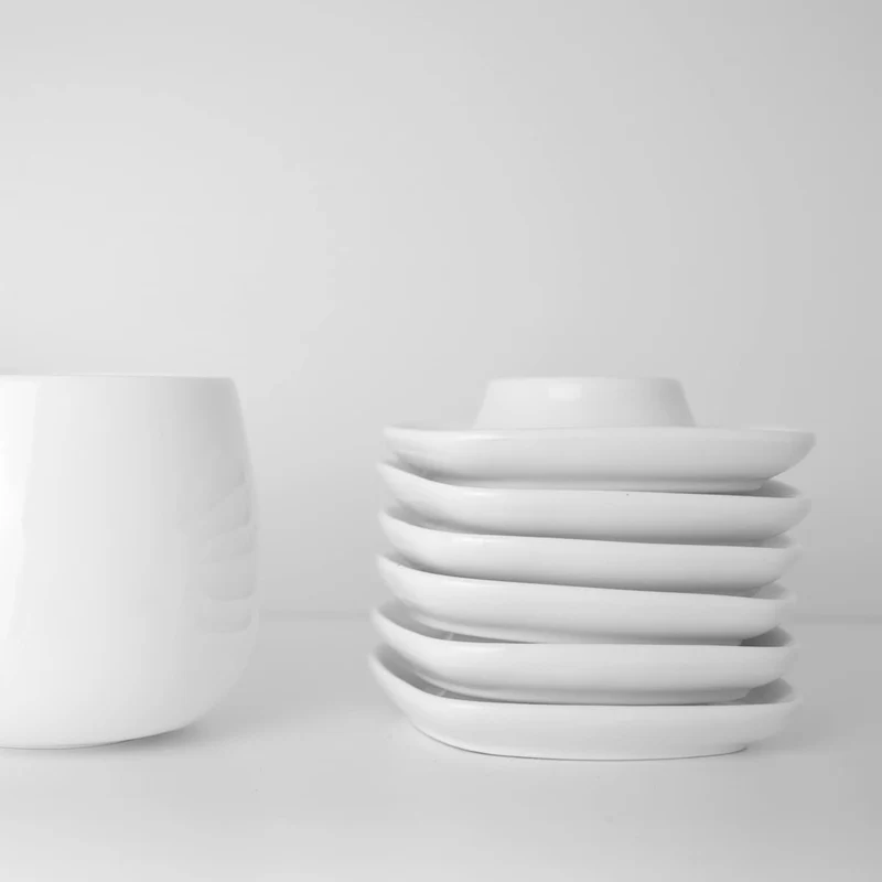 Cookery® Eierbecher (6 Stk.) aus Porzellan | Handgefertigt | weiss | moderne Quadratische-Form mit a