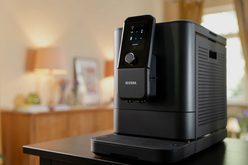 Nivona Kaffeevollautomat Nivo 8101 Schwarz + Starterpaket im Wert von 49 €