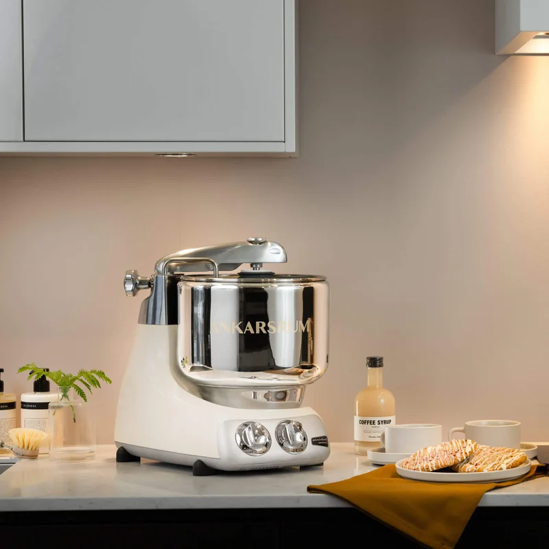 Ankarsrum Assistent Original 6230 LC- Light Crème incl. Ice Creme Maker