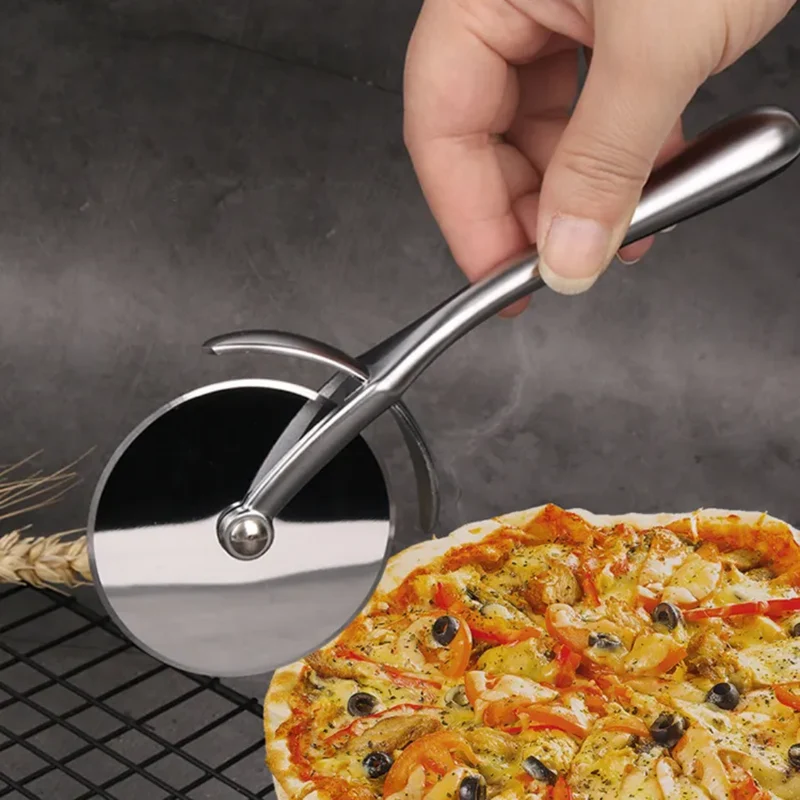 Stainless Steel Pizza Cutter