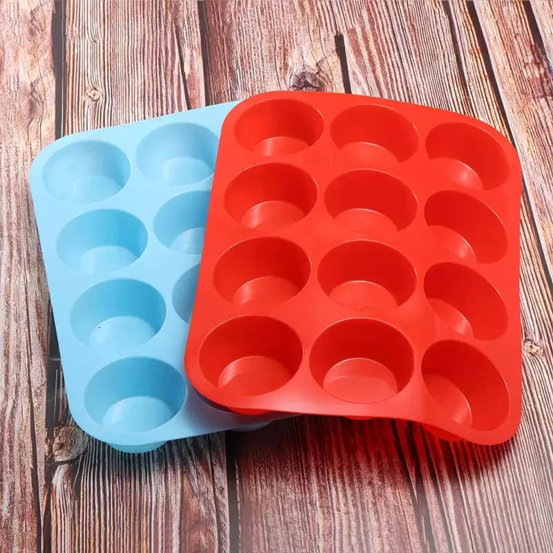12 Cup Large Silicone Cupcake Mould