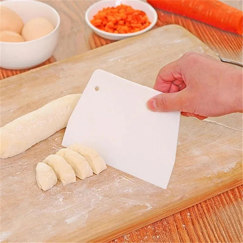 Trapezoid Pastry Plastic Cutter 19 cm
