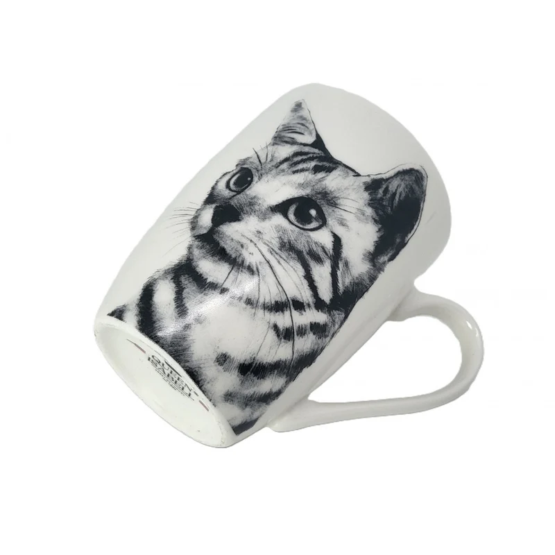 Queen Isabel porcelain mug, Sokake cat, 350ml, Q1-05218