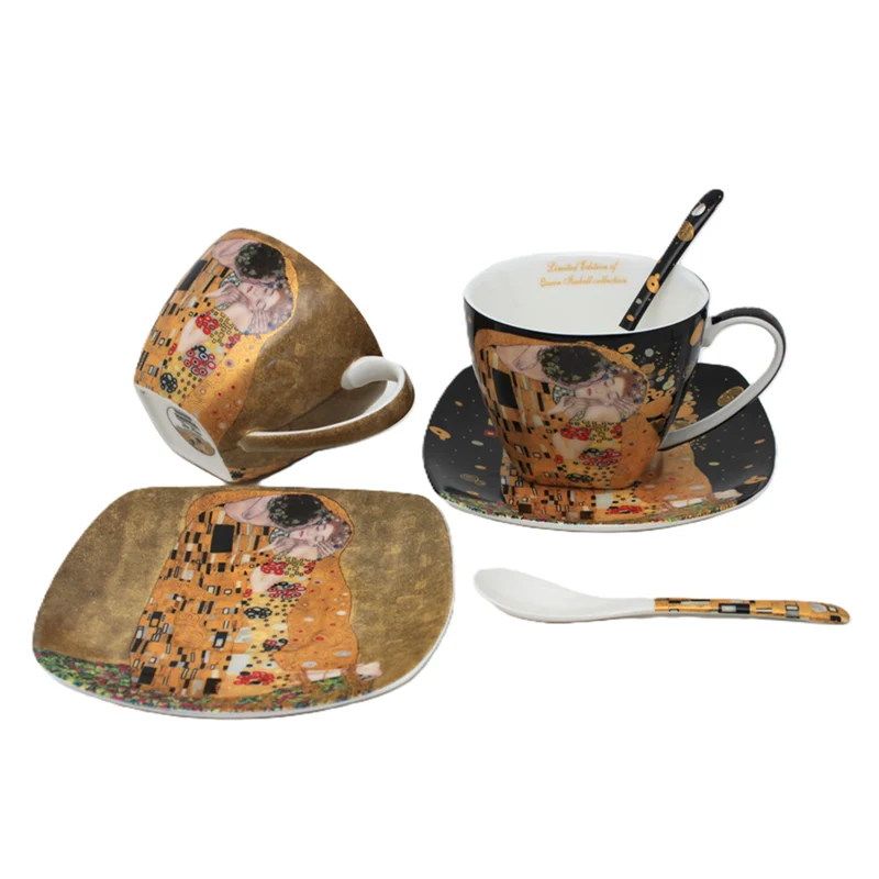 Set of 2 porcelain Queen Isabell cups, Klimt's Kiss motif, teaspoons, 250ml, W25KL60-2-19000