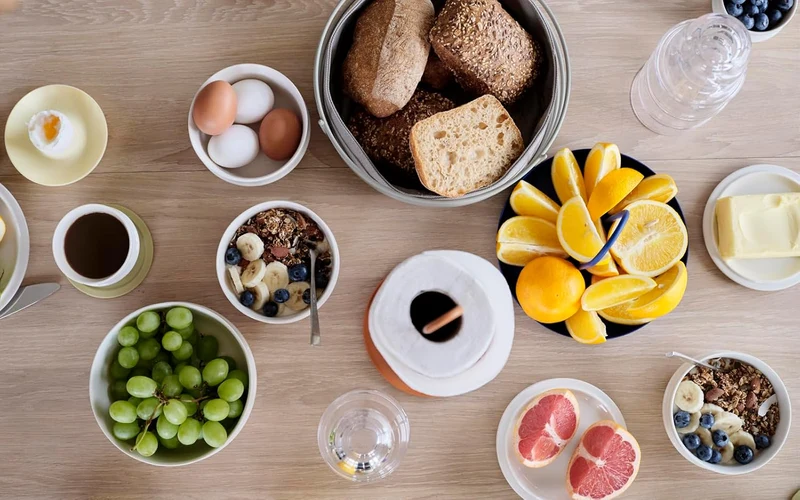 Zone Denmark Eau Kuchenteller – Frühstücksteller für Snacks & Kuchen – Porzellan – Spülmaschinengeei
