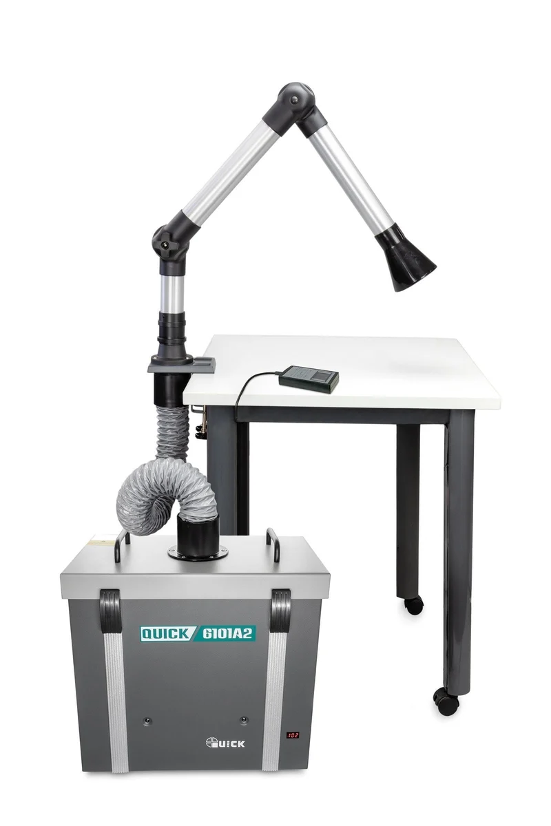 QUICK einarmiges Lötrauchfiltersystem 120W | 2-Gelenk-Absaugarm 1,05m und Düse 105mm | 3-stufige Fil