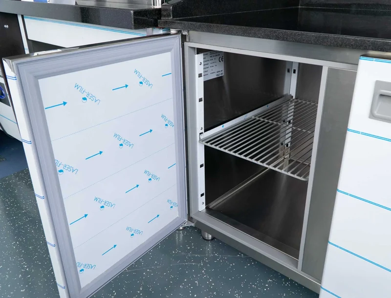 Pizzakühltisch mit Aufsatzvitrine 160 cm