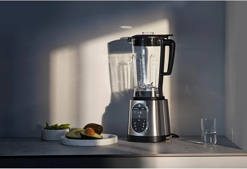 WMF Kult Pro Hochleistungs-Standmixer 1.600 Watt, 36.000 U/min, Mixbehälter 1,8l, 6 Autoprogramme, S