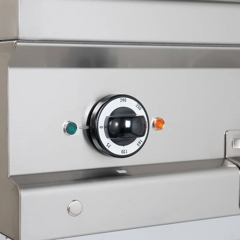 Elektrogrillplatte Serie 700 - 70/70 - ½ glatt, ½ gerillt