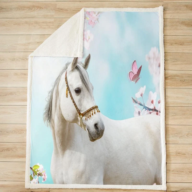 Loussiesd Weisses Pferd Drucken Flanell Fleecedecke Wild Tier Themed Wohndecke Schmetterling Blumend