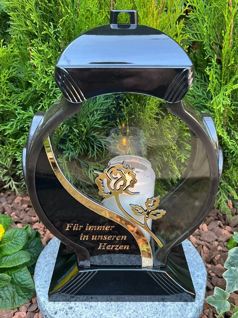 Grablampe Laterne mit Spruch Gold - Für Immer in unseren Herzen -, 34 cm H. - Grablampe Kerze Grabke