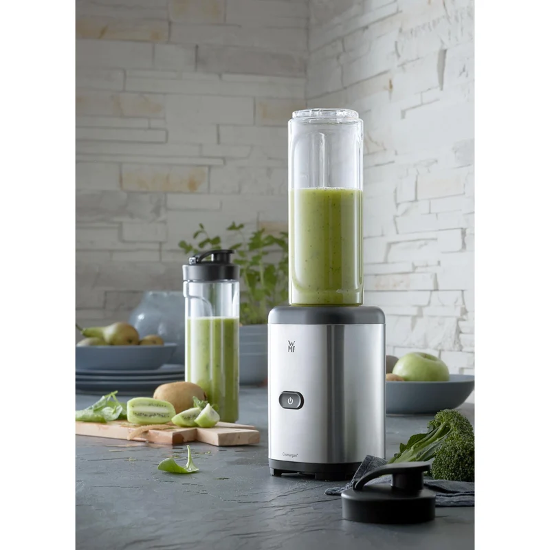 WMF Kult X Mix & Go Mini Smoothie Maker, Standmixer, Blender elektrisch, Shake Mixer 300 Watt Leistung, Tritan-Kunststoff Flasche 600ml