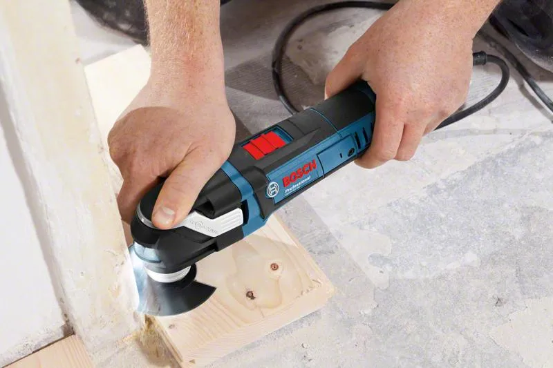 Bosch Professional Multitool GOP 40-30