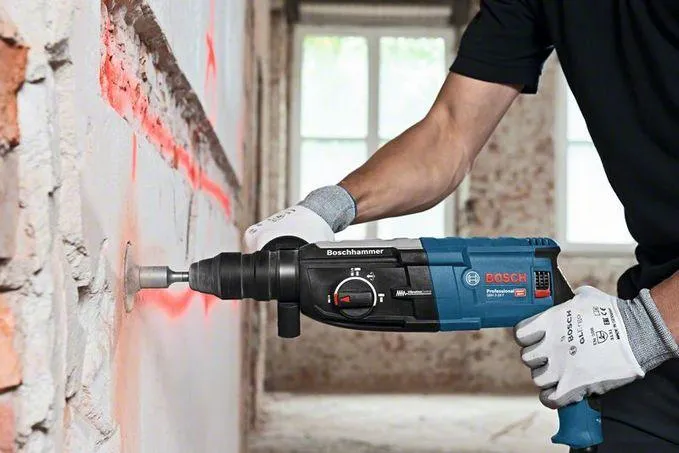 Bosch Professional Bohrhammer GBH 2-28 F