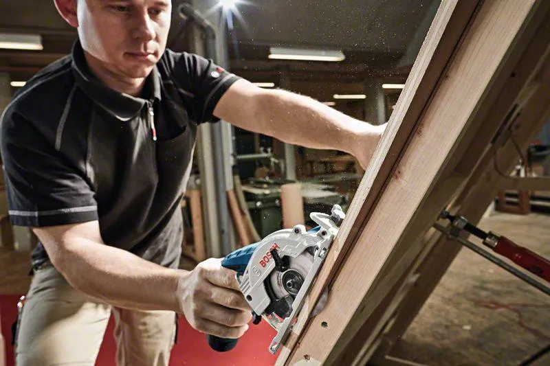 Bosch Professional 12V System Akku Kreissäge GKS 12V-26