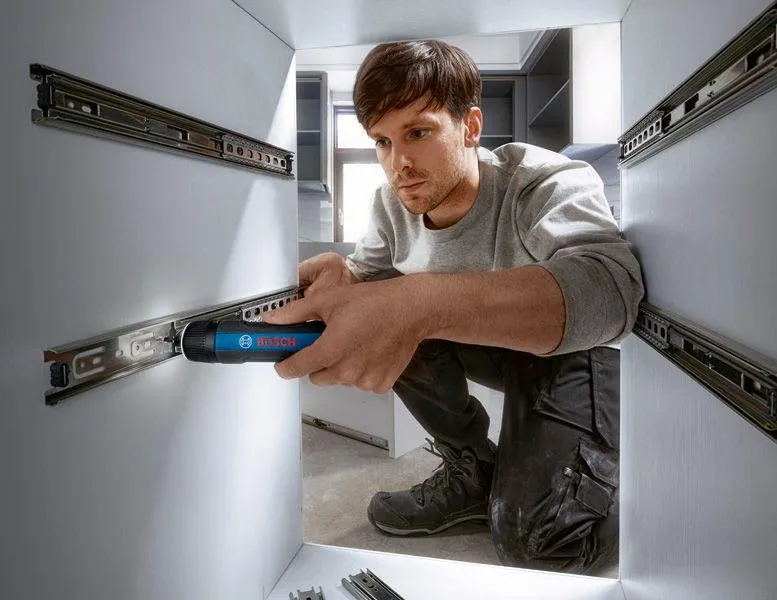 Bosch Go Professional Akku-Schrauber