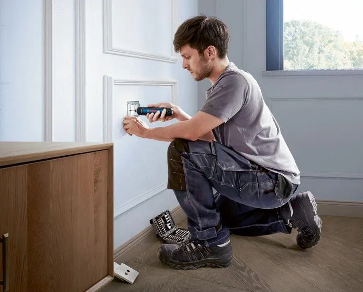 Bosch Go Professional Akku-Schrauber