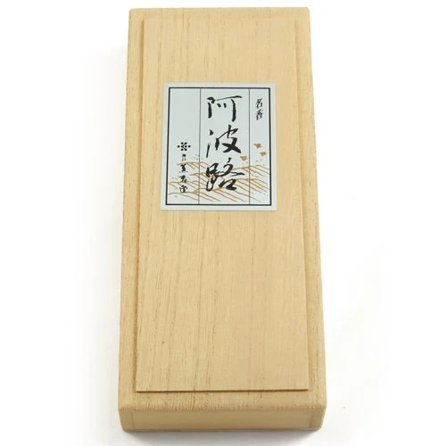 Zen Minded Prince Von Awaji Japanischen Premium-agarwood Räucherstäbchen In Holzbox - 70 Sticks, 30