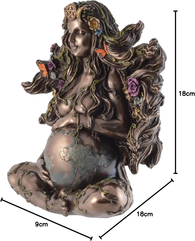 Gaia Erdmutter sitzend mit Blumen und Schmetterlingen - bronziert/coloriert by Veronese