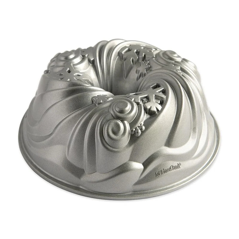 Nordic Ware Let It Snow 93648 Gugelhupfform, Aluminium, antihaftbeschichtet, Farbe: Silber