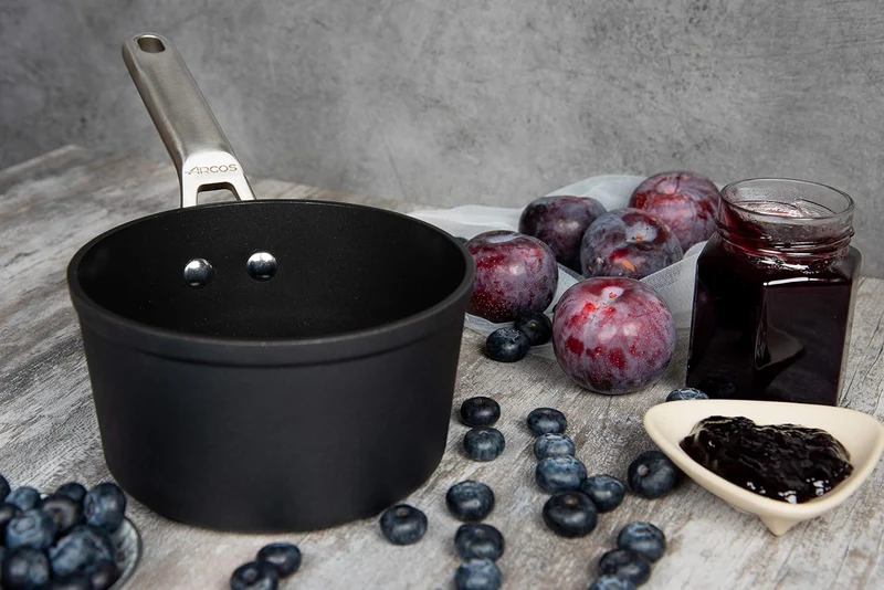 Arcos Serie Samoa | Antihaft-Kochtopf 16 cm und 1,5 L | Geschmiedetes Aluminium | Geeignet für jede
